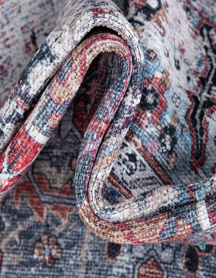 Detail image of 2' 7 x 10' Washable Yara Runner Rug