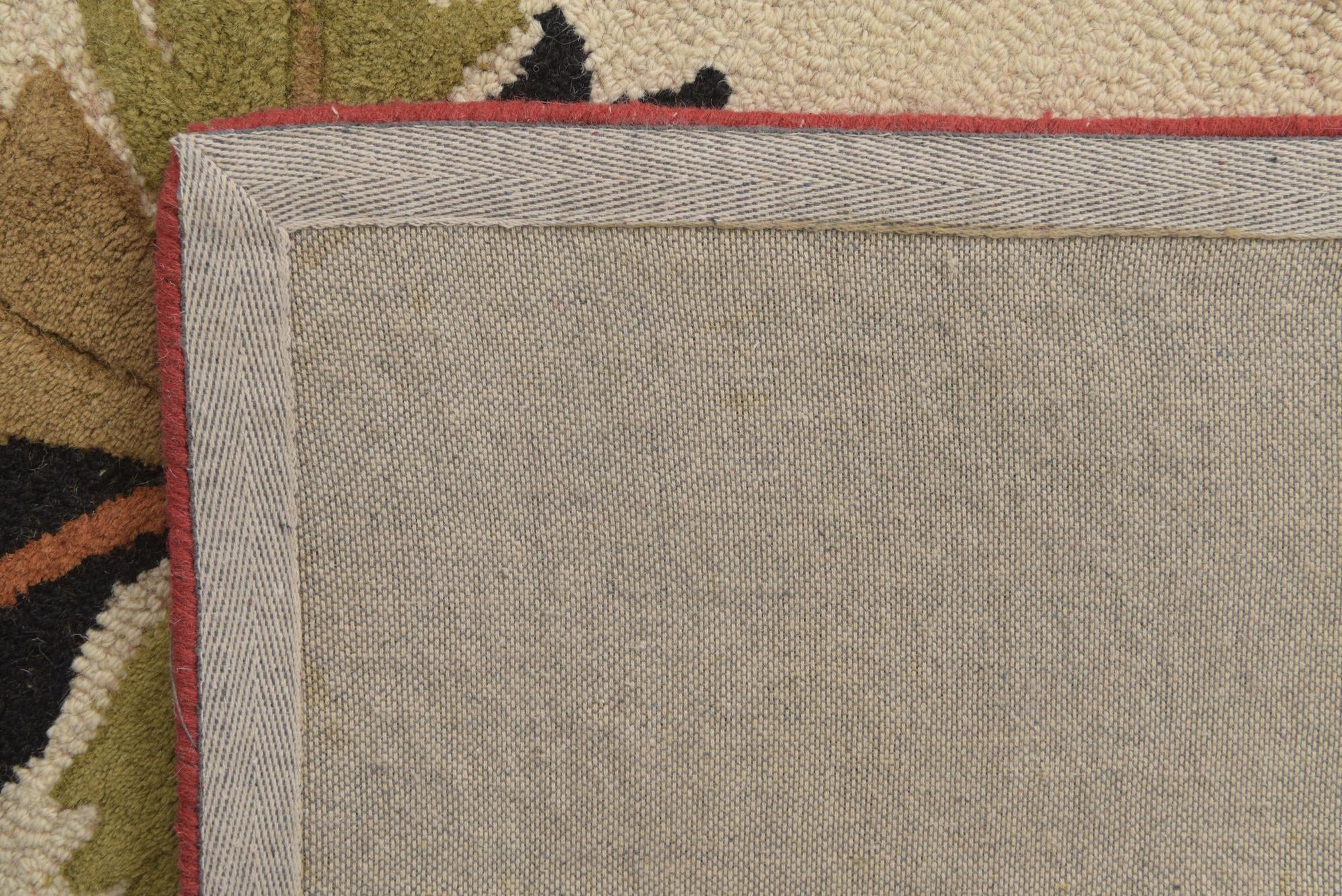 7' 8 x 9' 7 Agra Square Rug