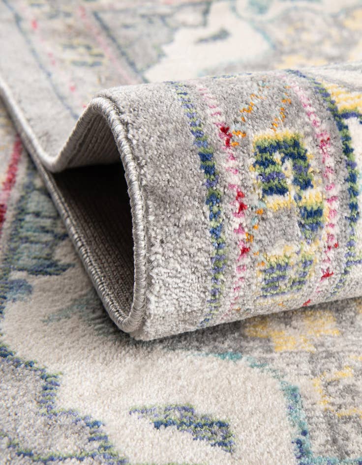 Detail image of 6' 7 x 6' 7 Aqua Square Rug