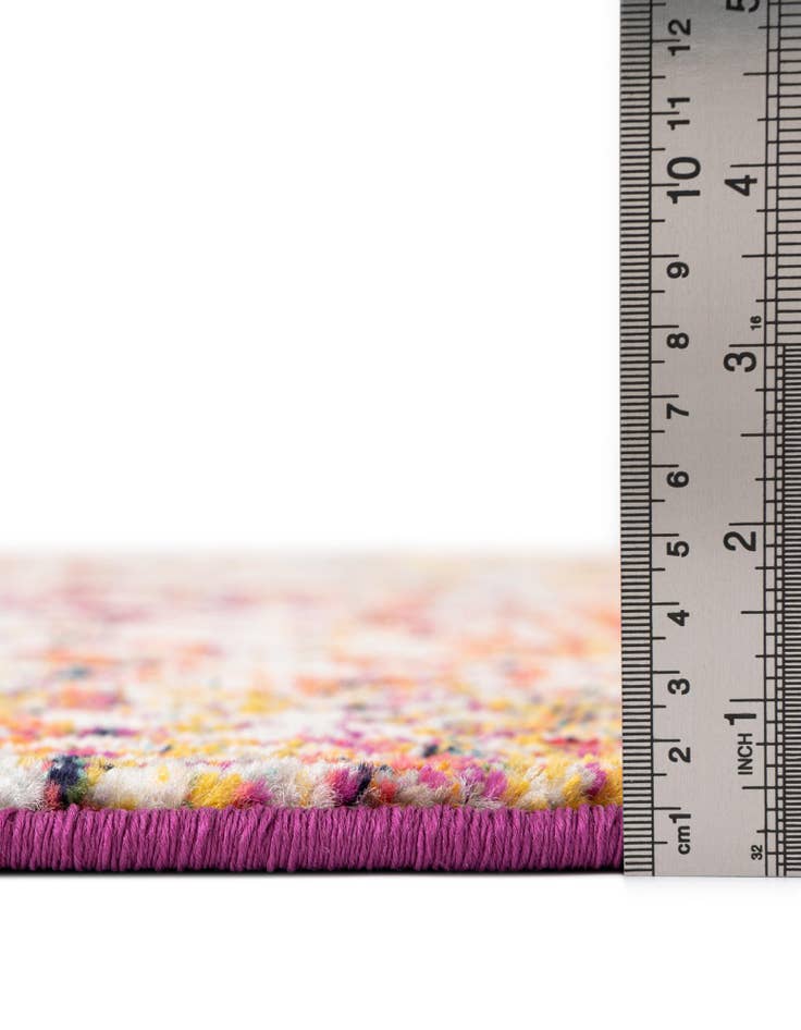 Detail image of 4' x 4' Arlington Square Rug