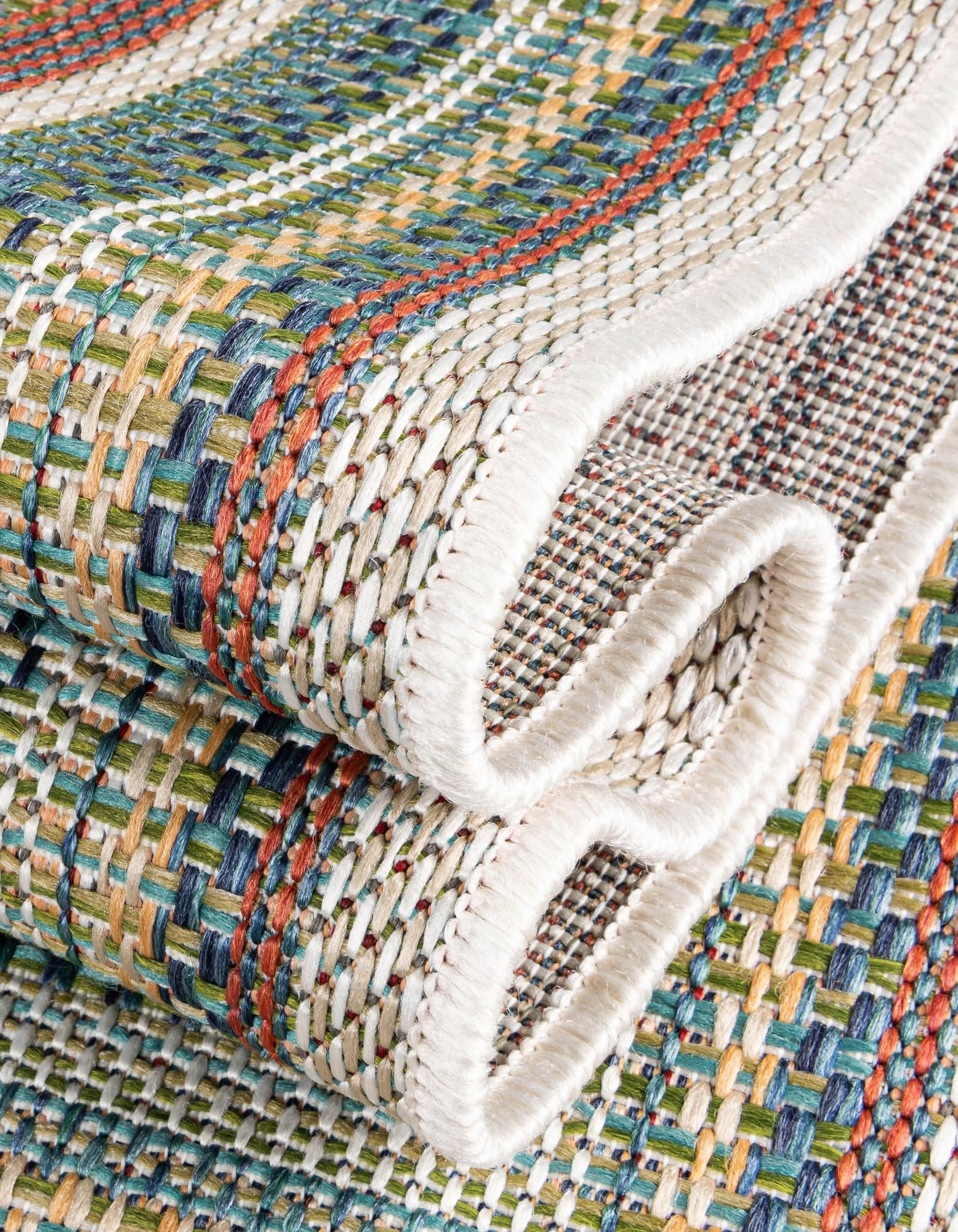 5' 3 x 5' 3 Easy-Clean Baja Indoor / Outdoor Square Rug