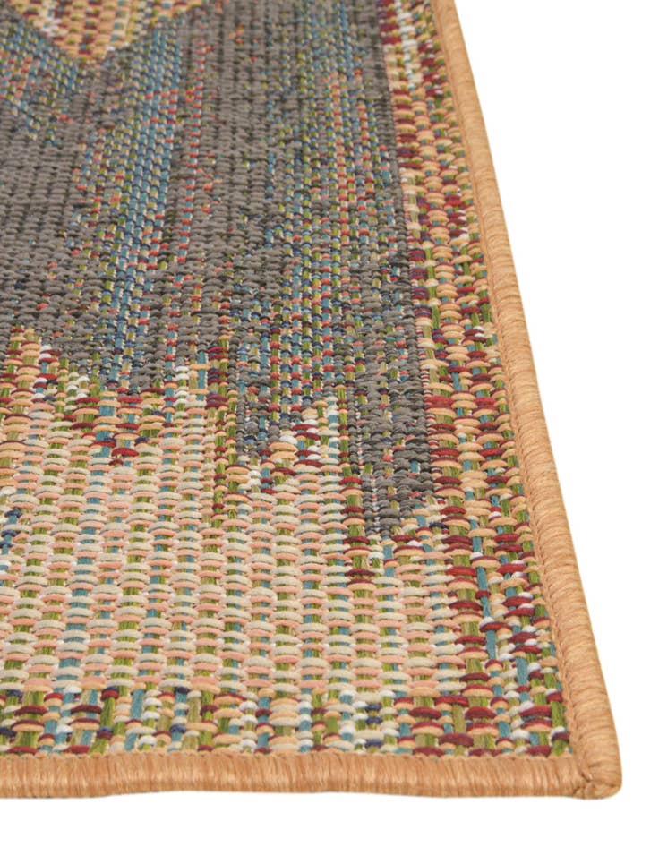 Detail image of 5' 3 x 5' 3 Easy-Clean Baja Indoor / Outdoor Square Rug
