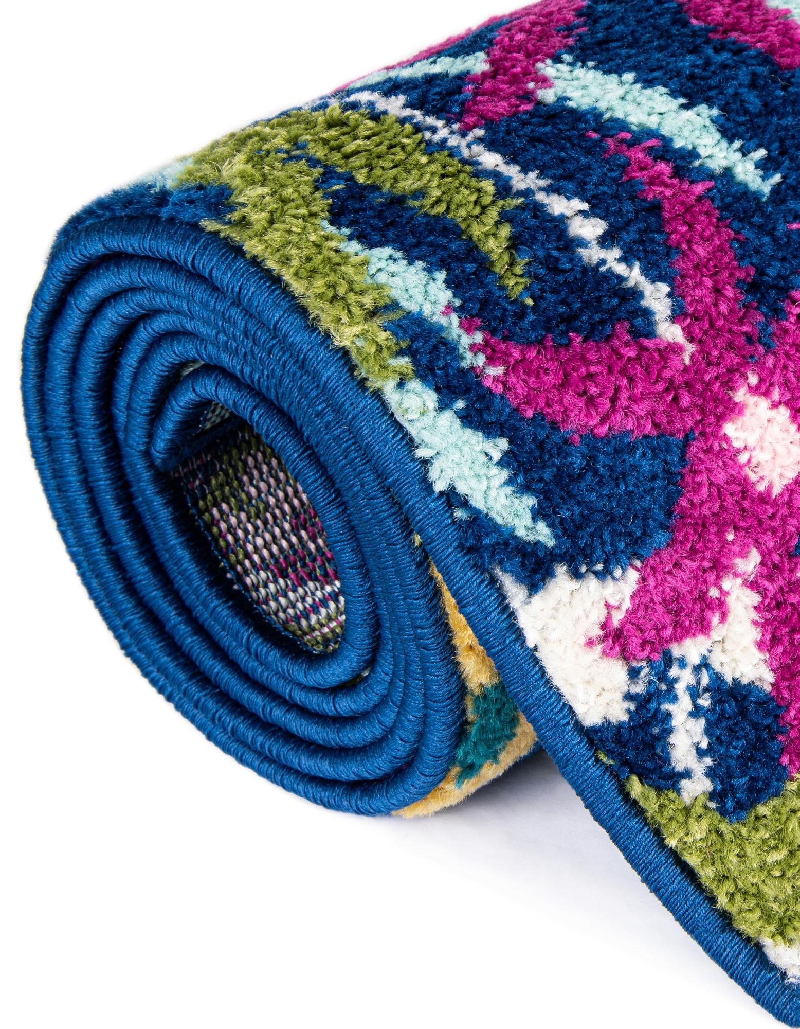7' 10 x 7' 10 Bloom Square Rug