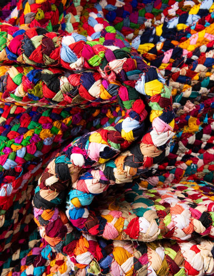 Detail image of 5' 1 x 5' 1 Handmade Braided Chindi Square Rug