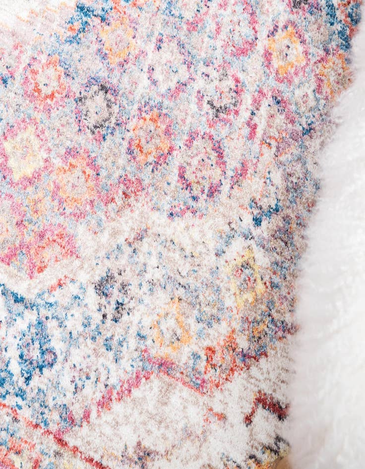 Detail image of 8' x 8' Brooklyn Square Rug