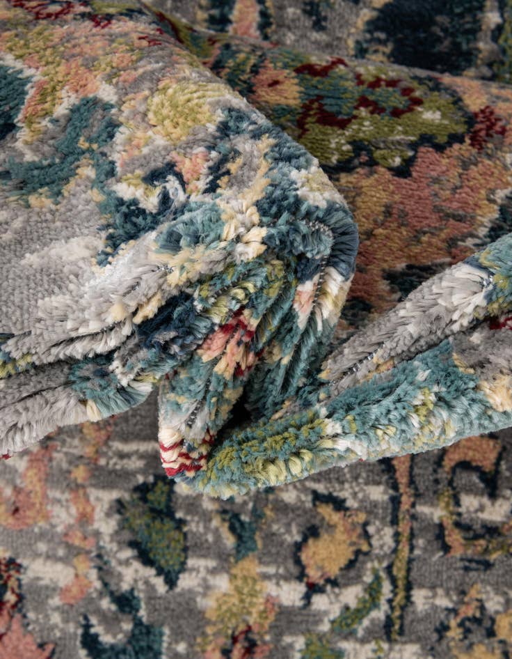 Detail image of 10' 2 x 10' 2 Charleston Square Rug