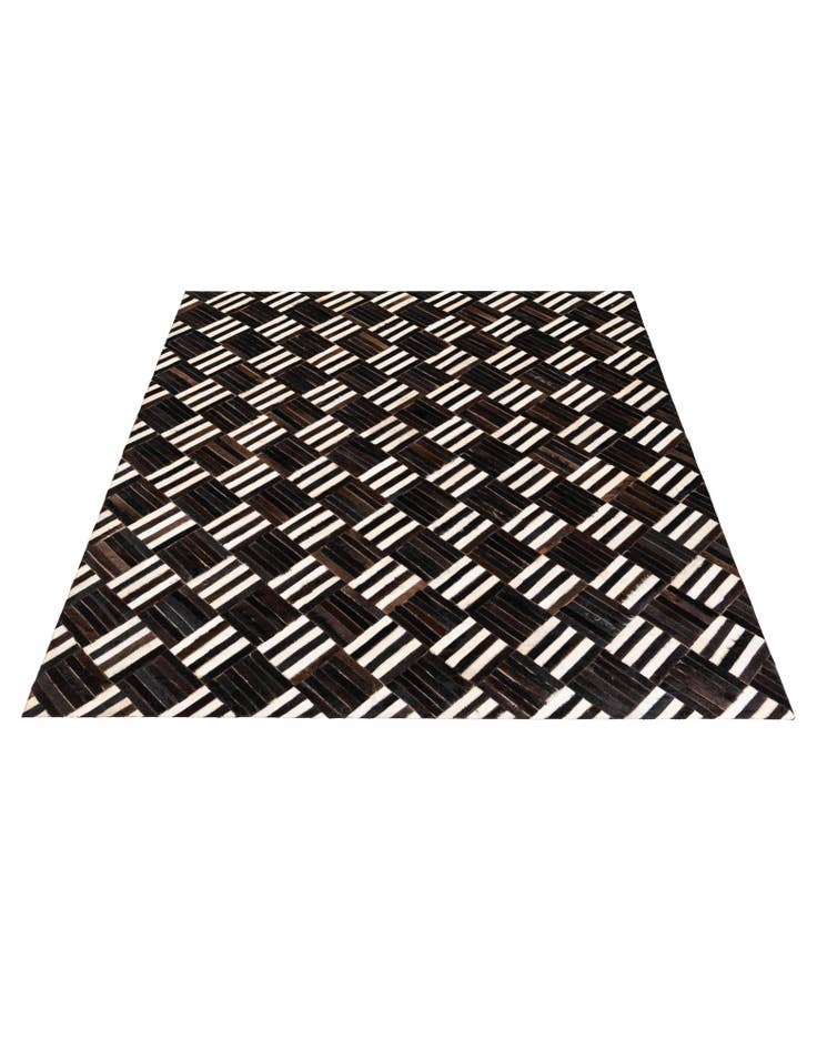 Detail image of 5' 11 x 6' 7 Cowhide Stocks Square Rug
