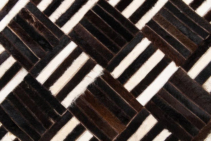 Detail image of 5' 11 x 6' 7 Cowhide Stocks Square Rug