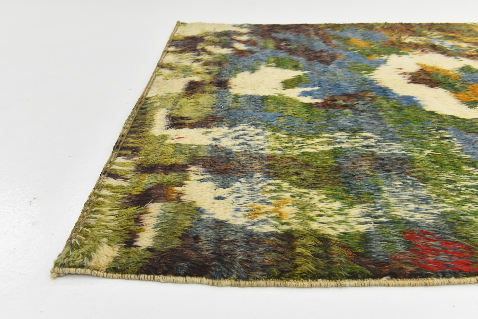 5' 10 x 7' 5 Hand Knotted Darya Wool Square Rug
