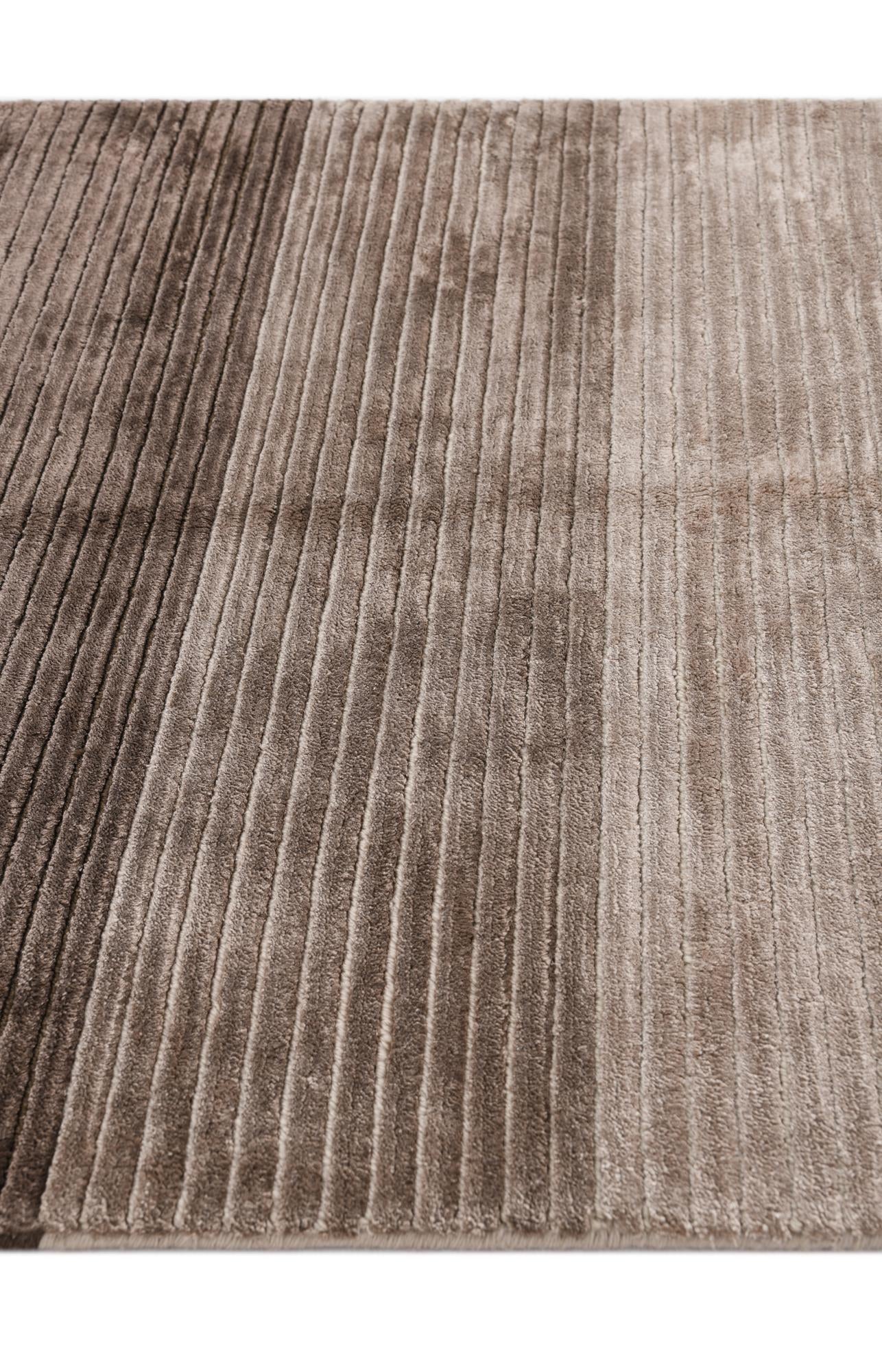 2' 6 x 2' 7 Hand Knotted Darya Wool Square Rug