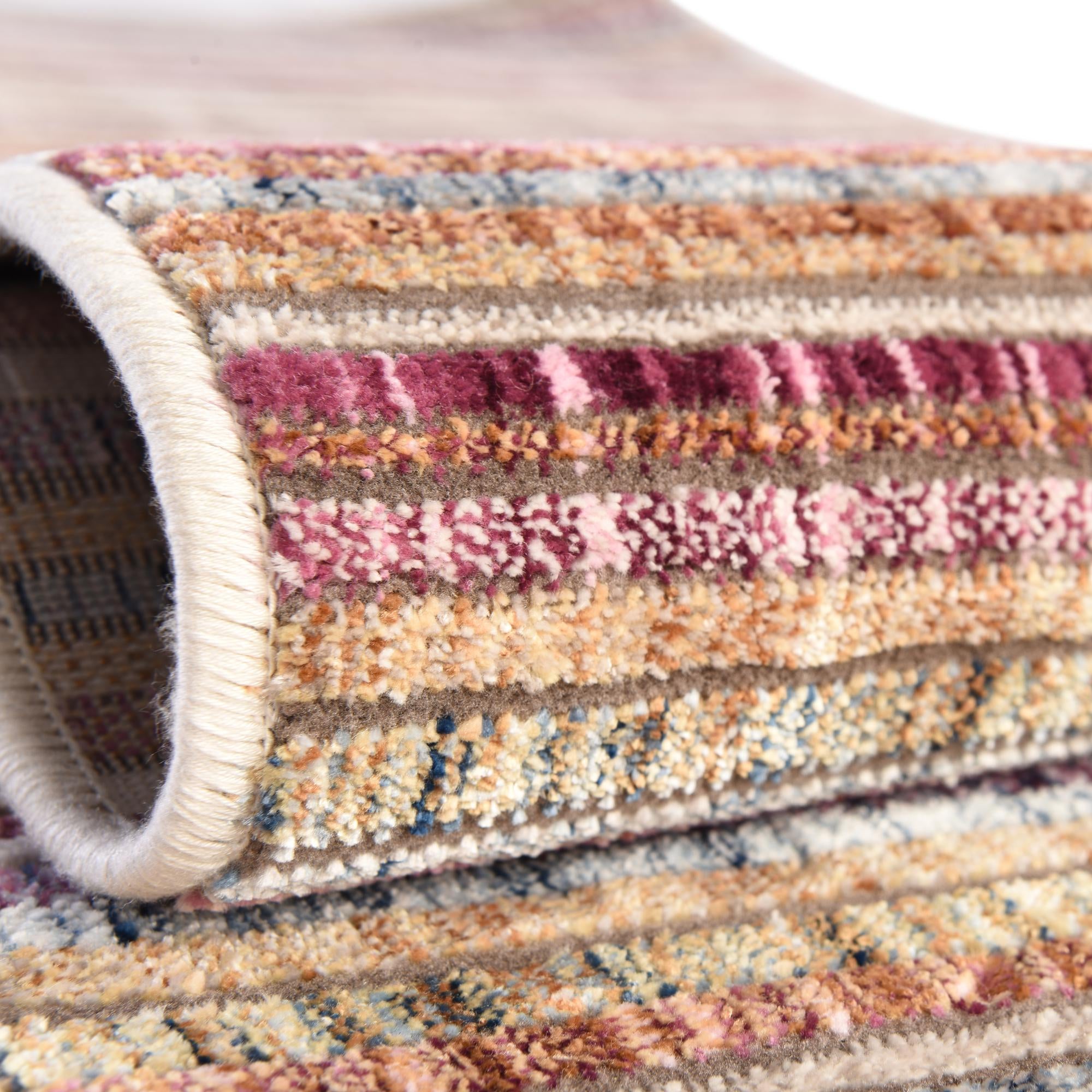 7' 10 x 7' 10 Deepa Square Rug