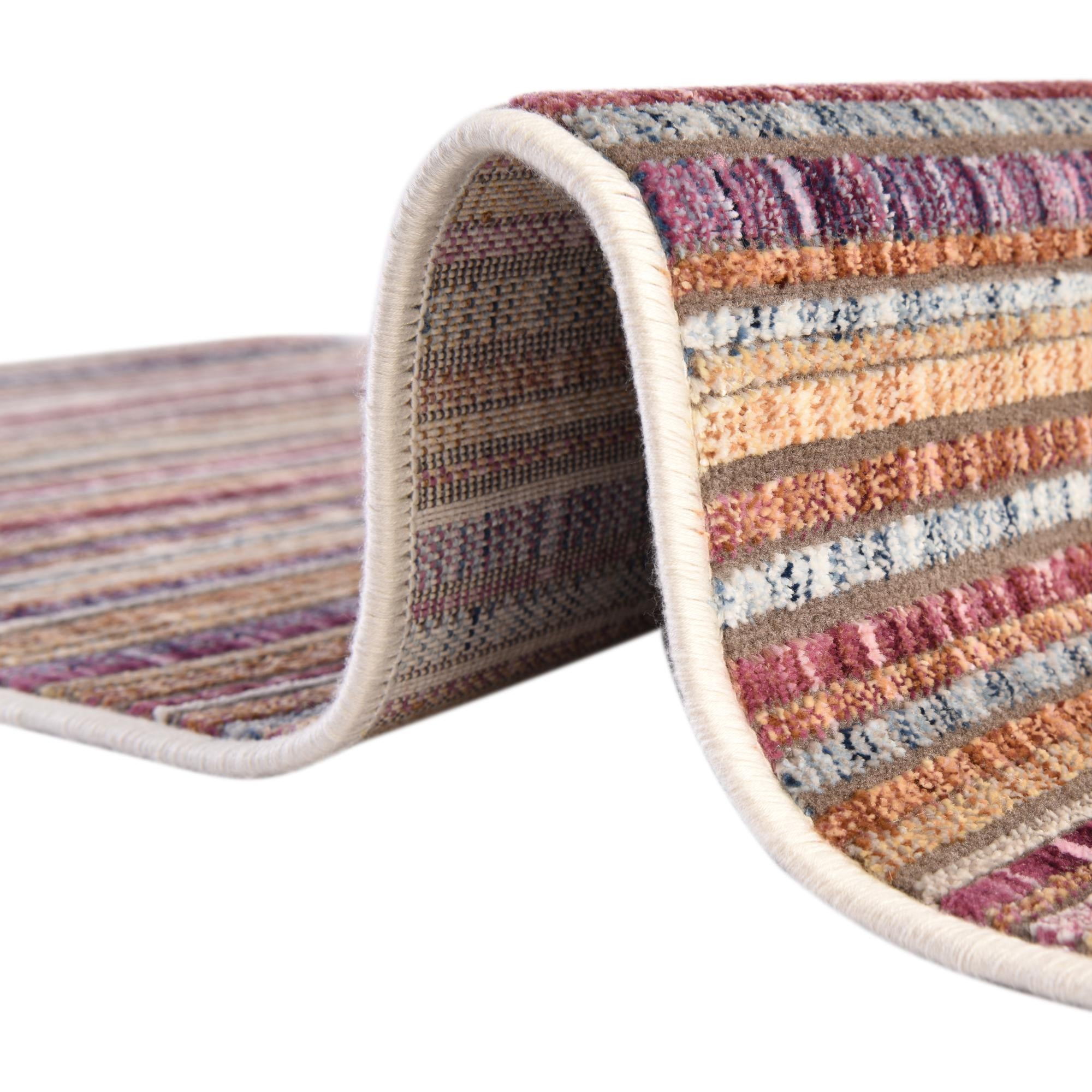 7' 10 x 7' 10 Deepa Square Rug