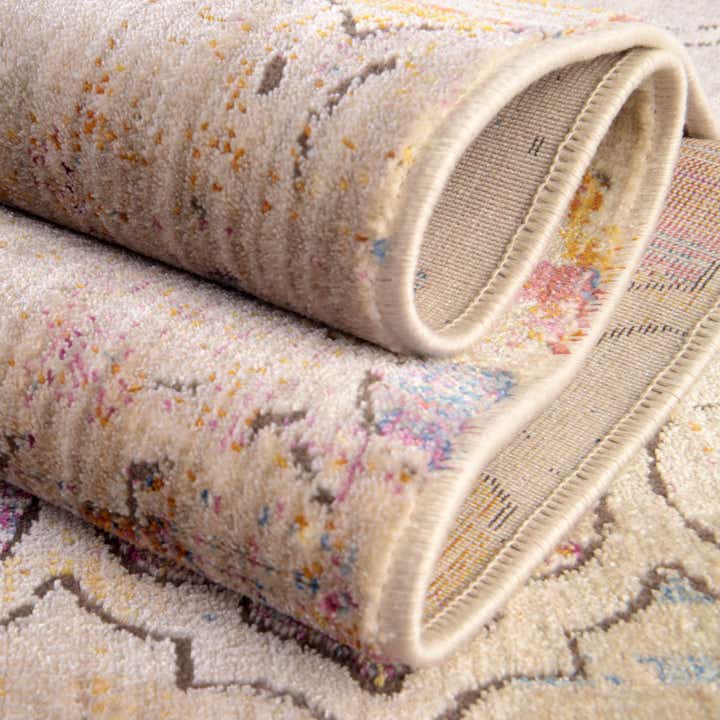 7' 10 x 7' 10 Deepa Square Rug
