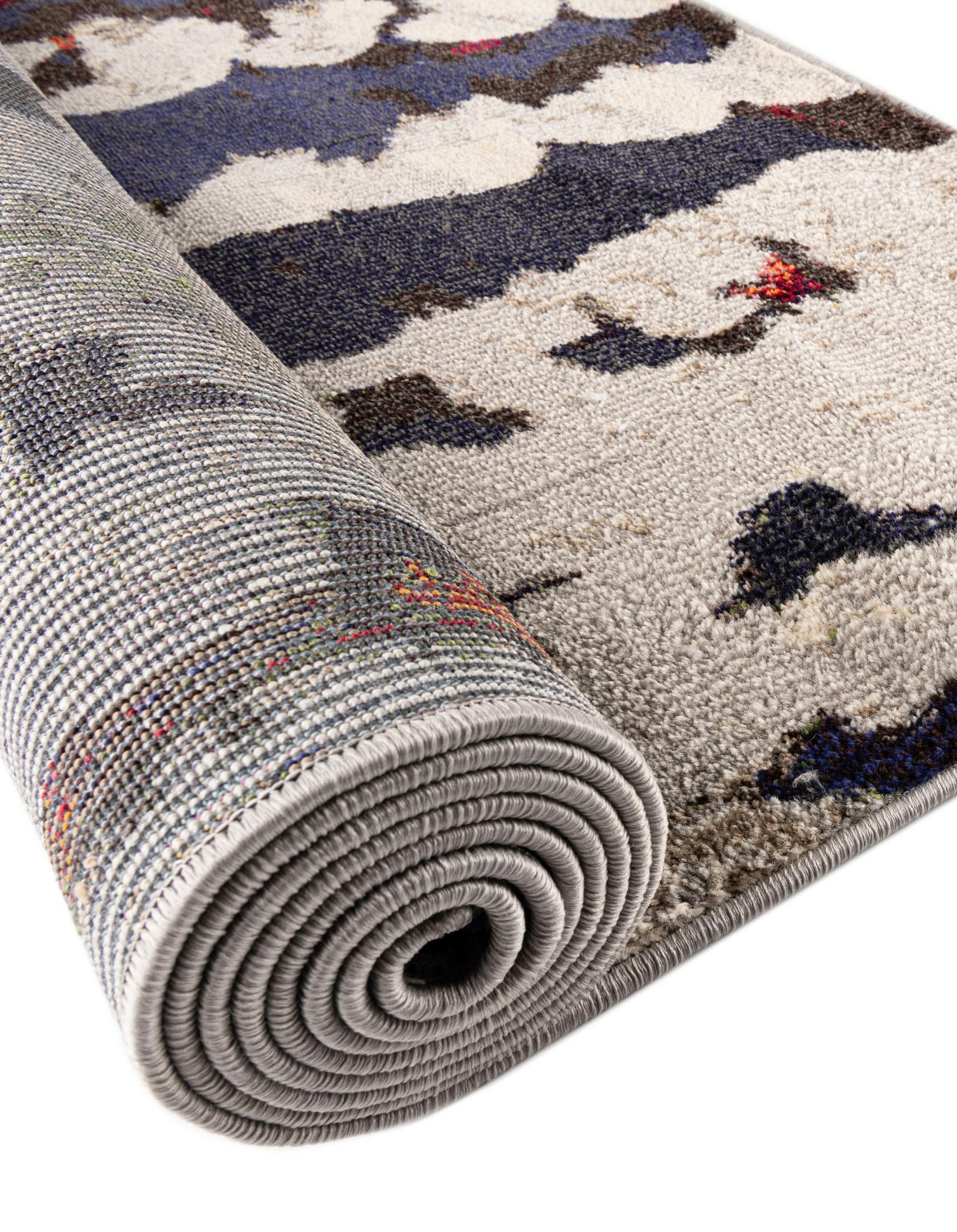 5' 3 x 5' 3 Washable Haerfest Square Rug