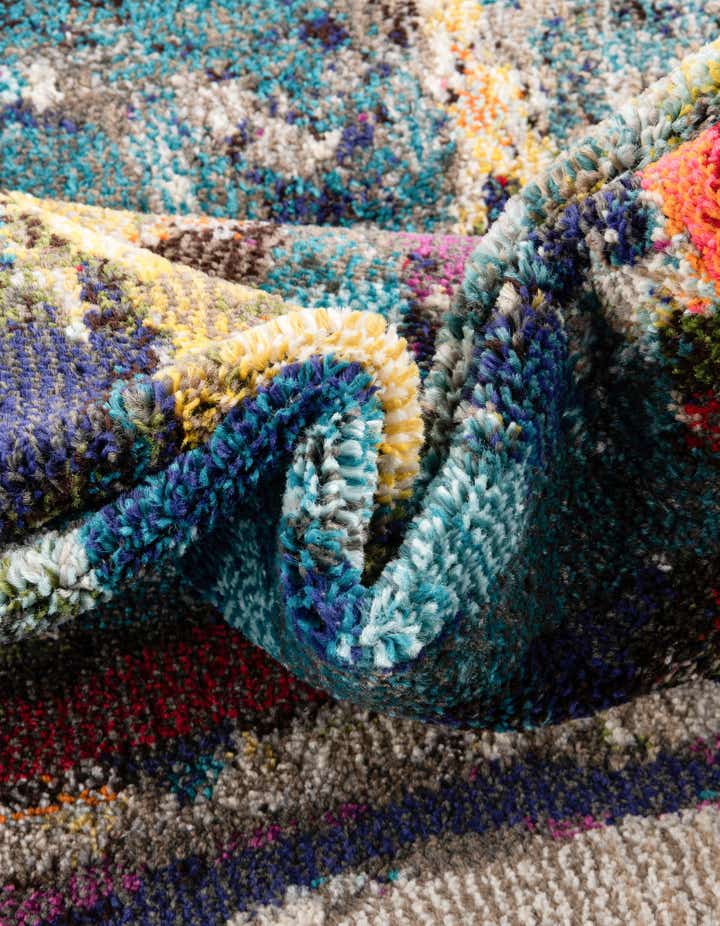5' 3 x 5' 3 Washable Haerfest Square Rug