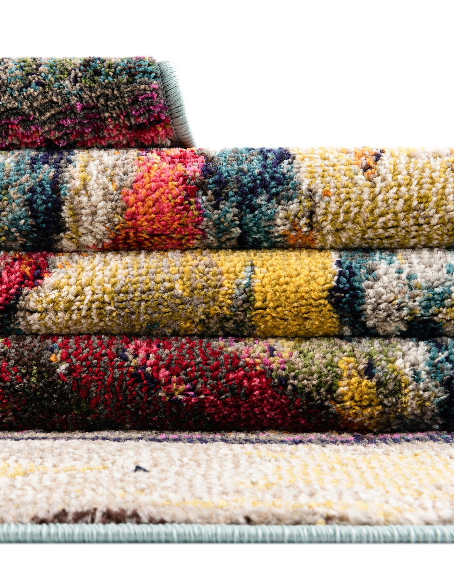 5' 3 x 5' 3 Washable Haerfest Square Rug