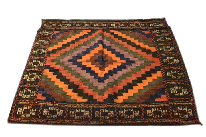 3' 9 x 3' 9 Hand Woven Kilim Fars Wool Square Rug