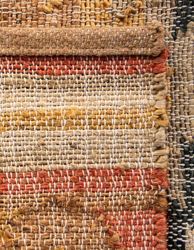 Detail image of 7' 10 x 7' 10 Hand Woven Kilim Jute Square Rug