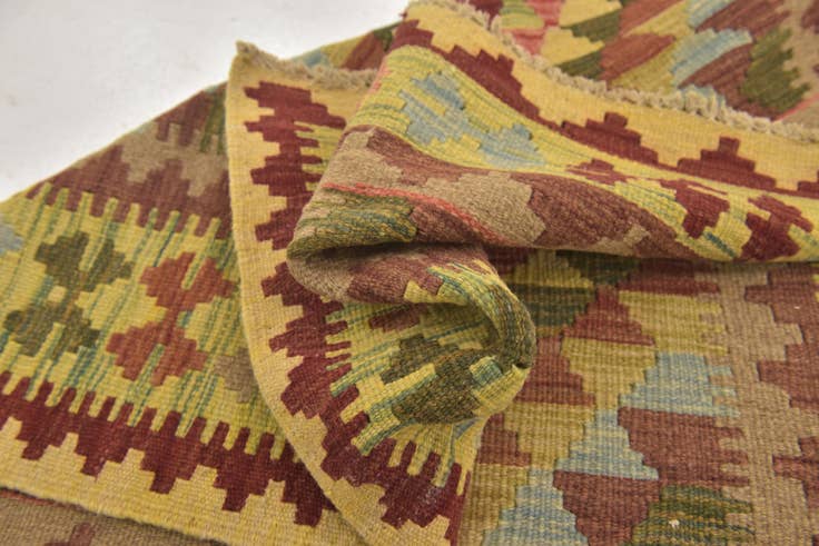 Detail image of 3' 4 x 4' Hand Woven Kilim Maymana Wool Square Rug