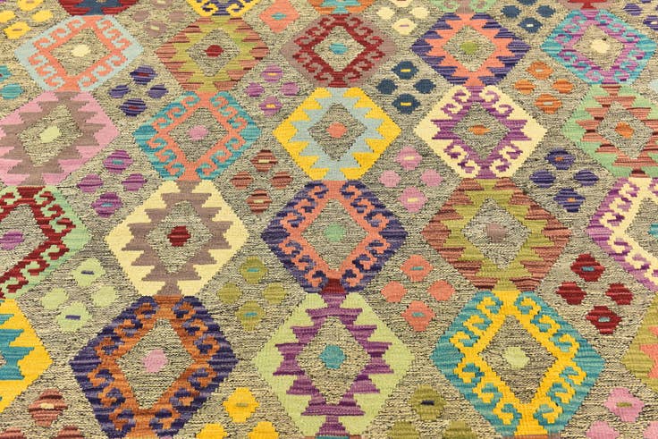Detail image of 7' x 8' 2 Hand Woven Kilim Modern Wool Square Rug