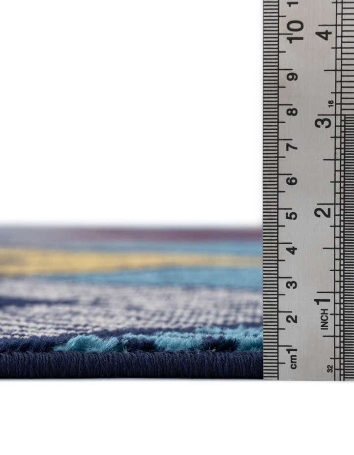 7' 10 x 7' 10 Laguna Square Rug