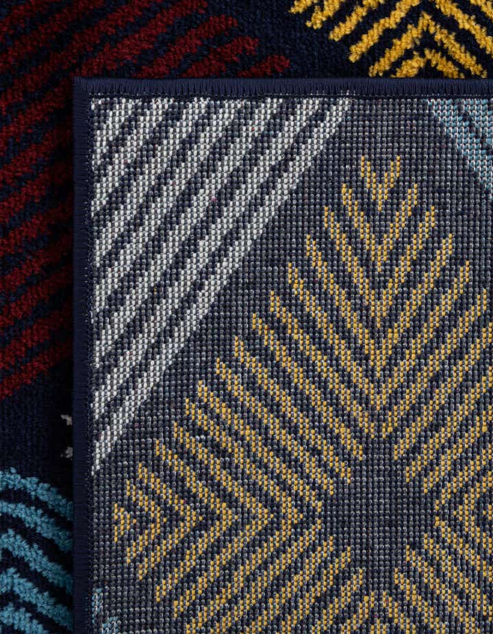 7' 10 x 7' 10 Laguna Square Rug