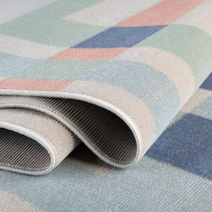 Detail image of 6' x 6' Lotus Square Rug