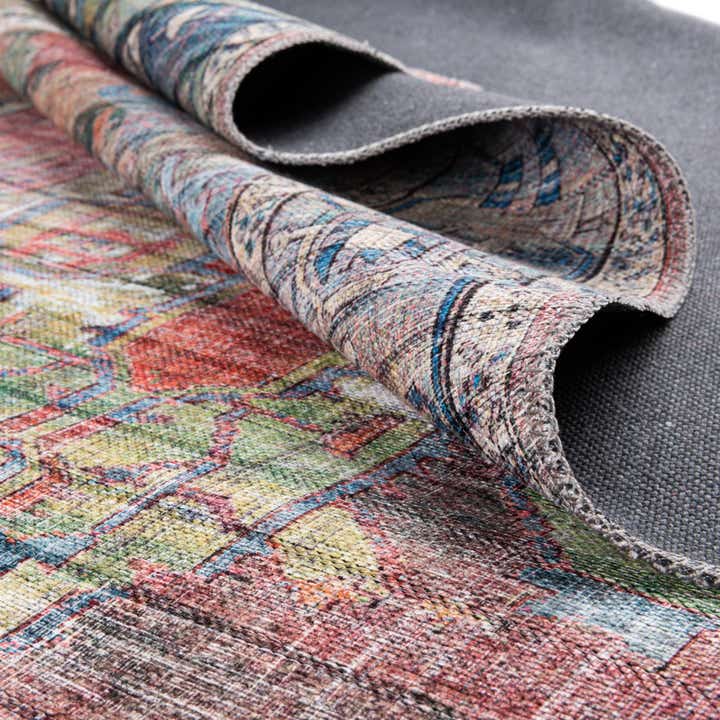 6' x 6' Washable Maahru Square Rug