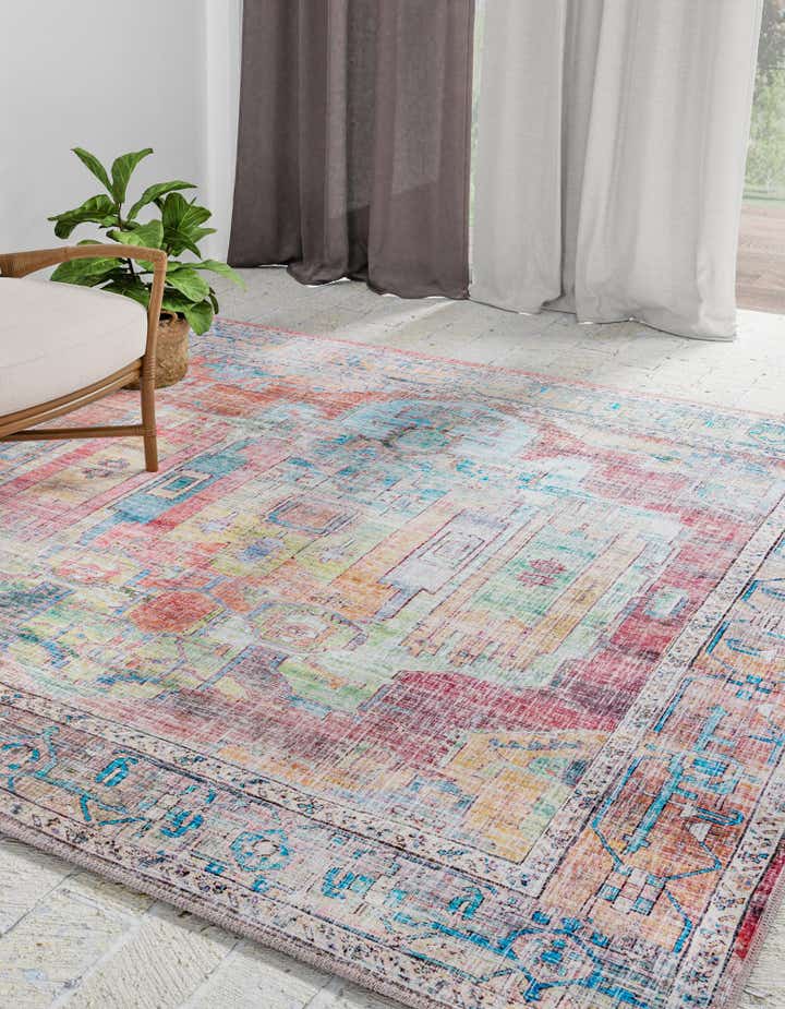 6' x 6' Washable Maahru Square Rug
