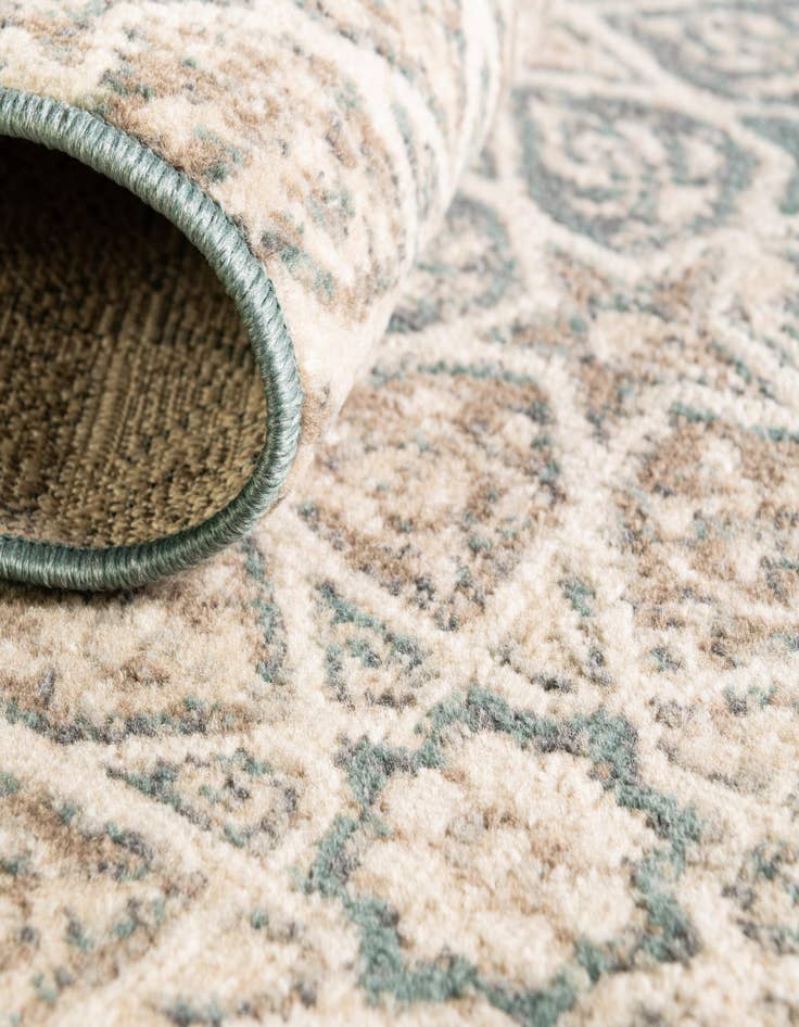 Detail image of 8' x 8' Mojave Square Rug