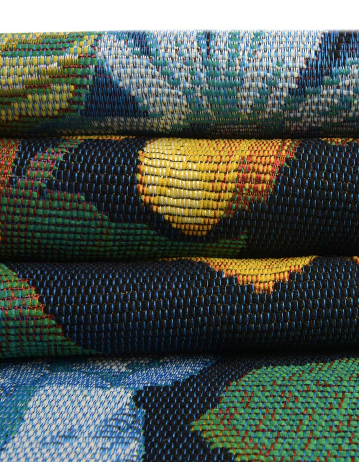 Detail image of 7' 10 x 7' 10  Washable Botanical Indoor / Outdoor Square Rug