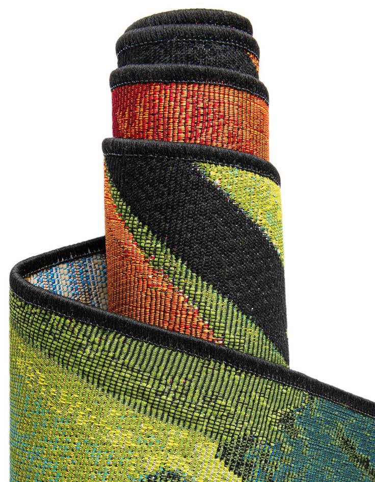 Detail image of 6' x 6'  Washable Botanical Indoor / Outdoor Square Rug