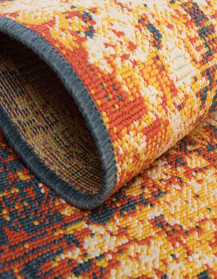 Detail image of 7' 10 x 7' 10  Washable Coastal Indoor / Outdoor Square Rug