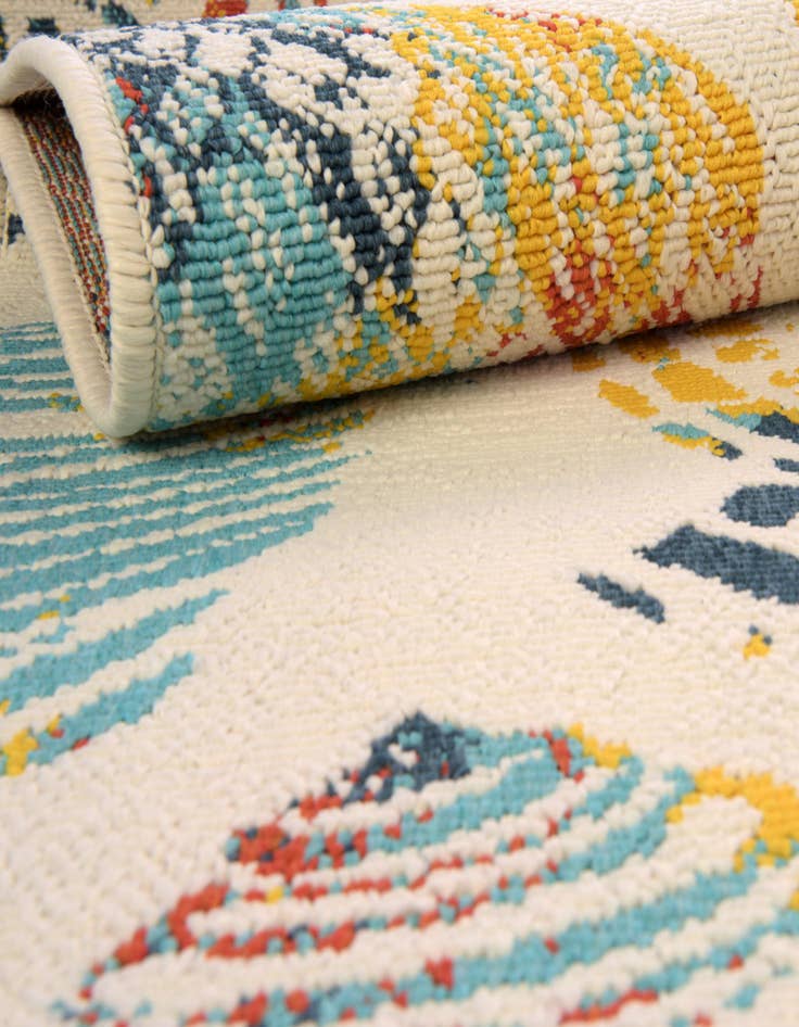 Detail image of 7' 10 x 7' 10  Washable Coastal Indoor / Outdoor Square Rug