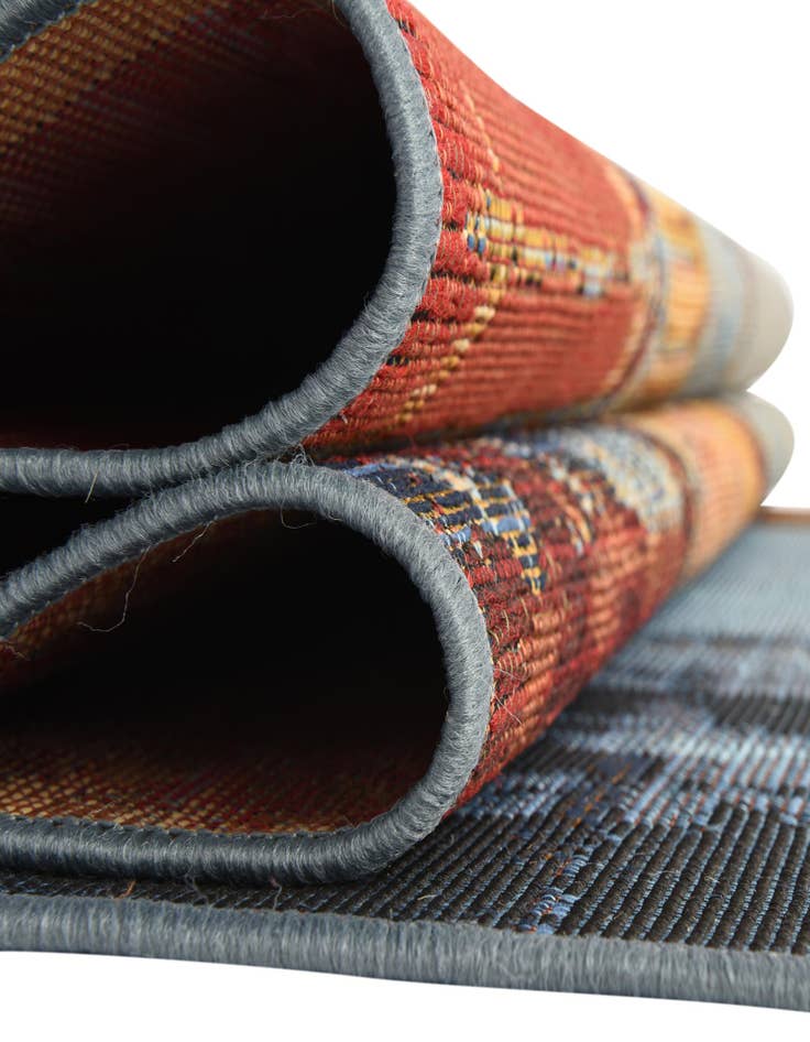 Detail image of 6' x 6'  Washable Modern Indoor / Outdoor Square Rug