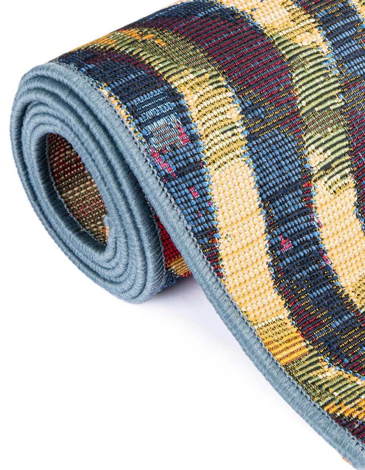 Detail image of 6' x 6'  Washable Modern Indoor / Outdoor Square Rug