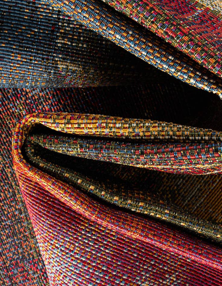 Detail image of 6' x 6'  Washable Modern Indoor / Outdoor Square Rug