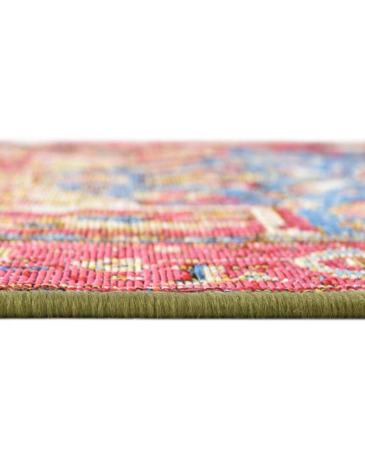 Detail image of 5' 3 x 5' 3 Easy-Clean Traditional Indoor / Outdoor Square Rug