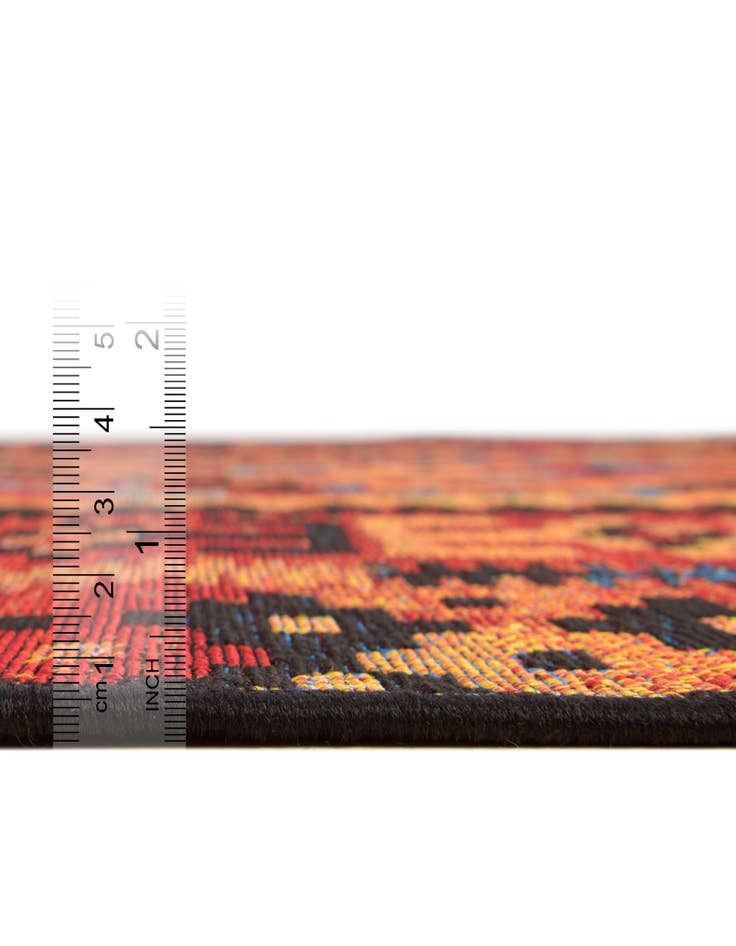 Detail image of 7' 10 x 7' 10  Washable Tribal Indoor / Outdoor Square Rug