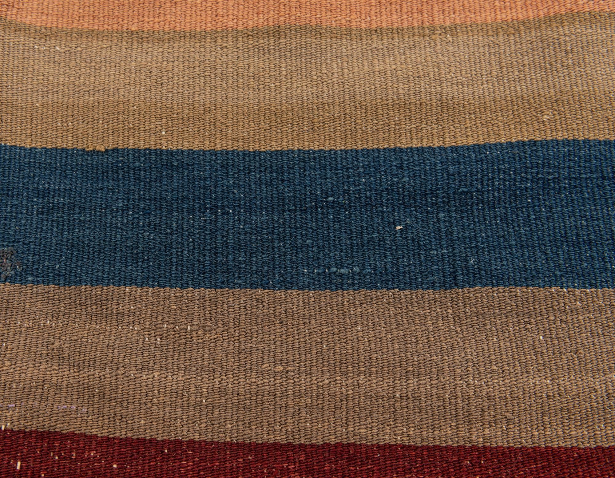 3' 3 x 3' 3 Hand Woven Pillow Wool Square Rug
