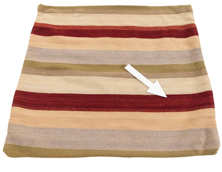 Detail image of 2' 10 x 3' Hand Woven Pillow Wool Square Rug