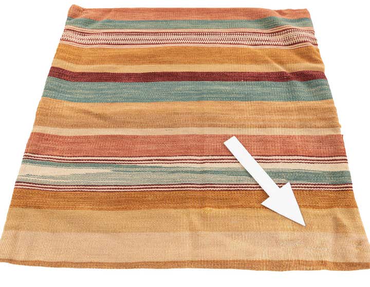 2' 5 x 2' 5 Hand Woven Pillow Wool Square Rug