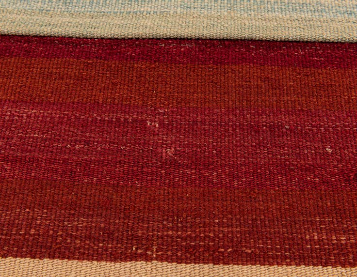 Detail image of 2' 5 x 2' 5 Hand Woven Pillow Wool Square Rug