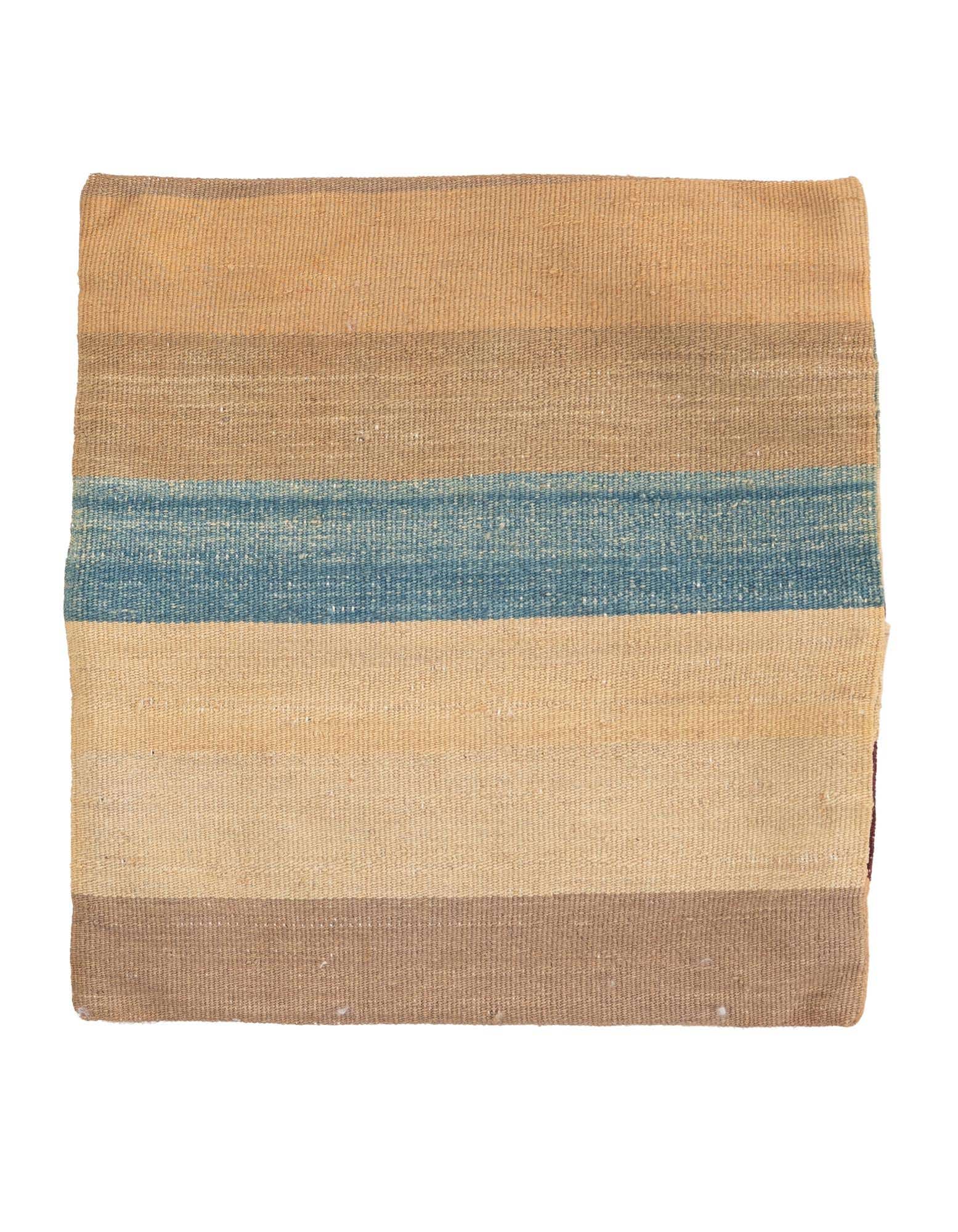 1' 5 x 1' 6 Hand Woven Pillow Wool Square Rug