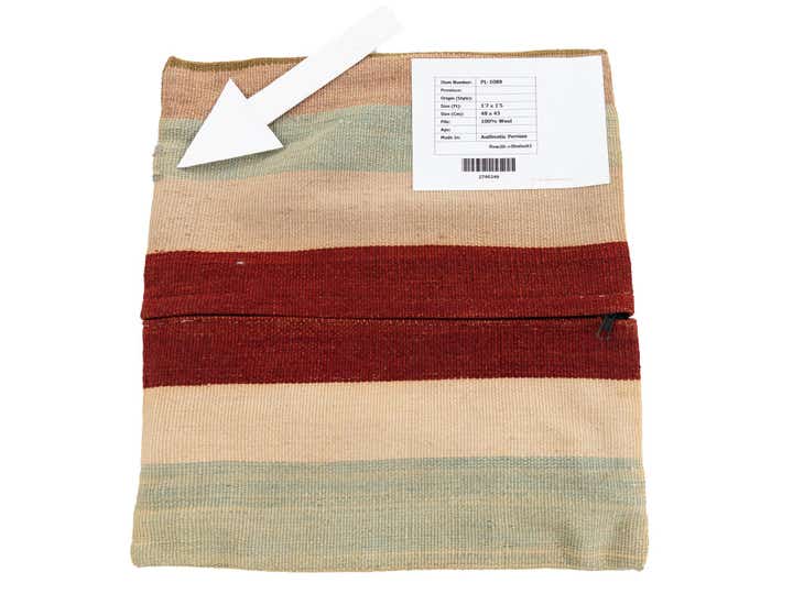 1' 5 x 1' 7 Hand Woven Pillow Wool Square Rug