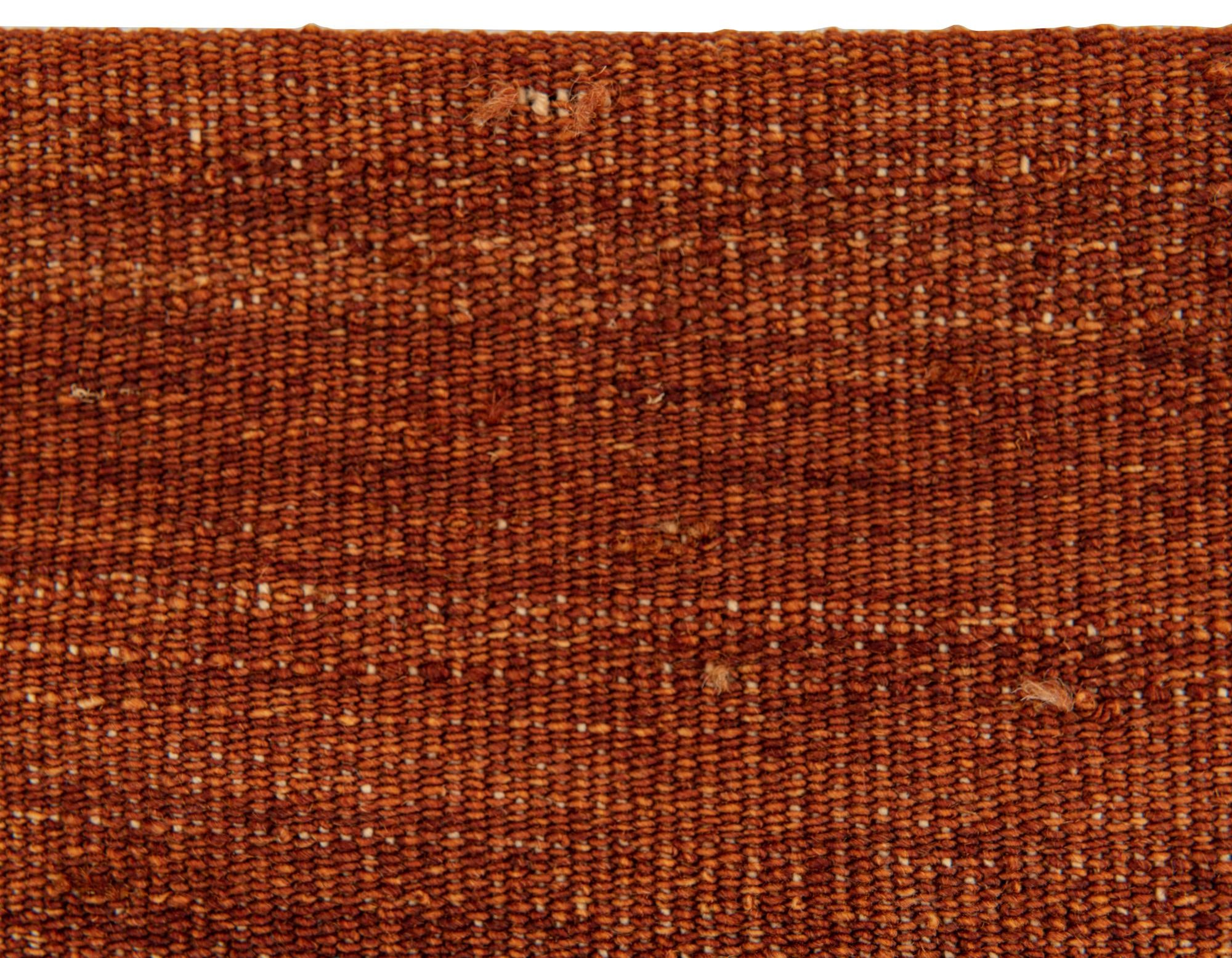 1' 6 x 1' 7 Hand Woven Pillow Wool Square Rug