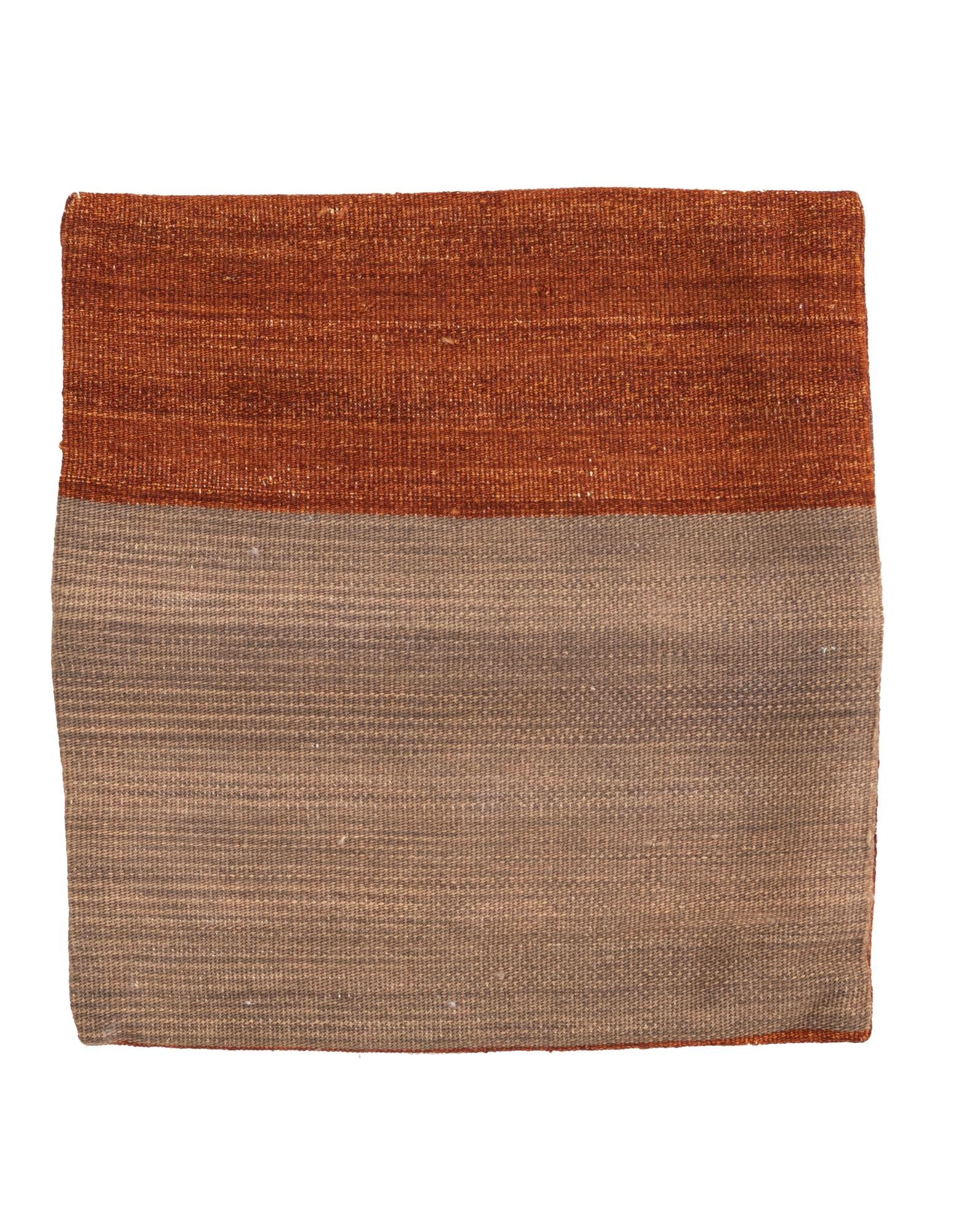 1' 6 x 1' 7 Hand Woven Pillow Wool Square Rug