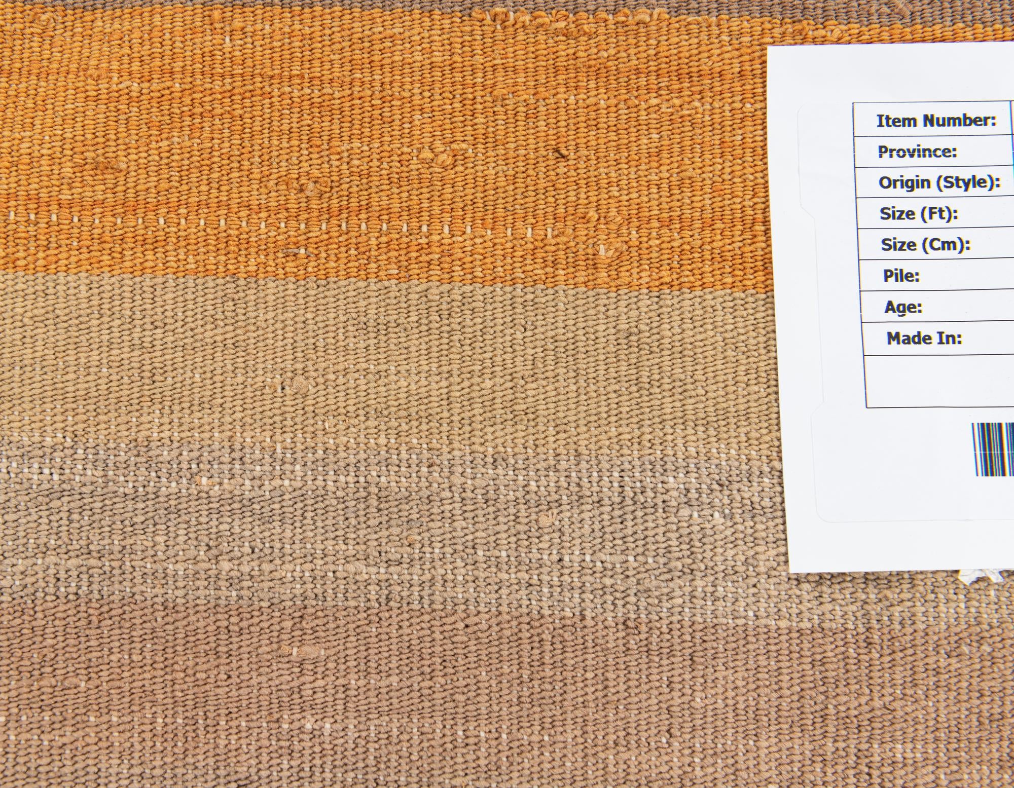 1' 5 x 1' 6 Hand Woven Pillow Wool Square Rug
