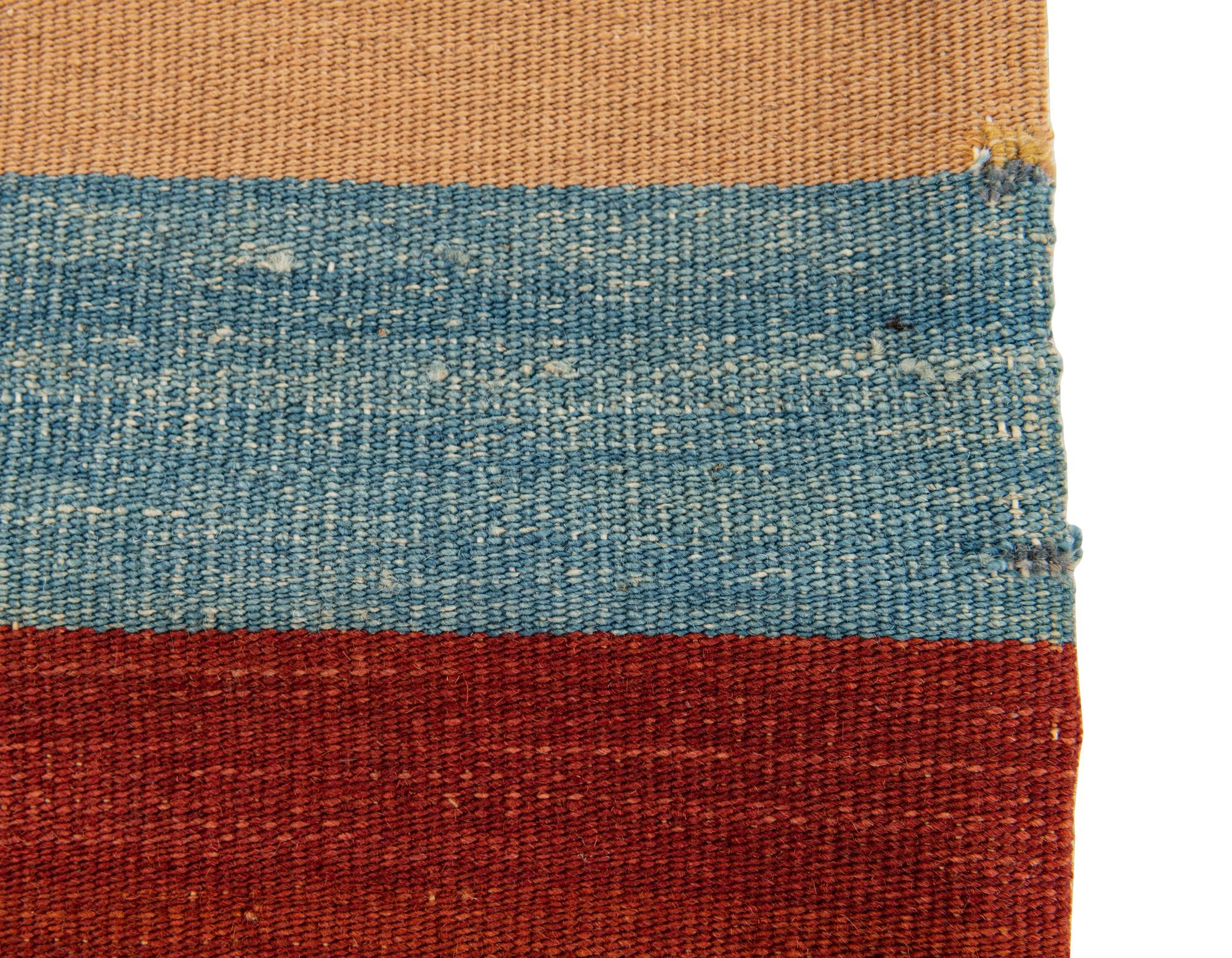 1' 6 x 1' 6 Hand Woven Pillow Wool Square Rug