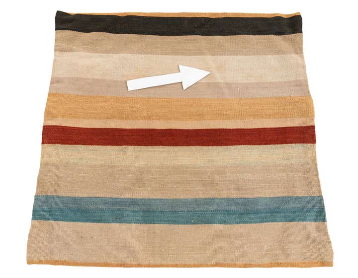 2' 6 x 2' 6 Hand Woven Pillow Wool Square Rug